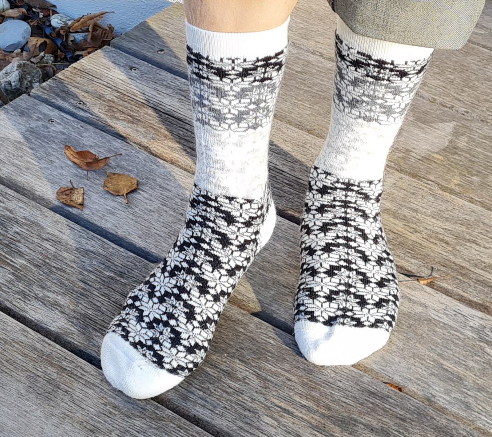 Alpaca Socks - Snow Flakes - gray