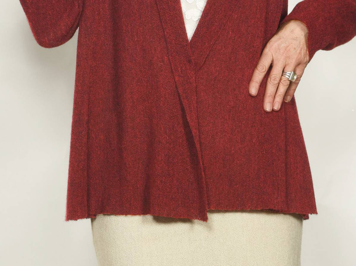 Leichte Babyalpaka Damen Strickjacke "Josephine" in A-Linie